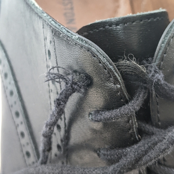 Johnston & Murphy Leather Black Cap Toe Shoes Size 9.5 - Picture 10 of 10